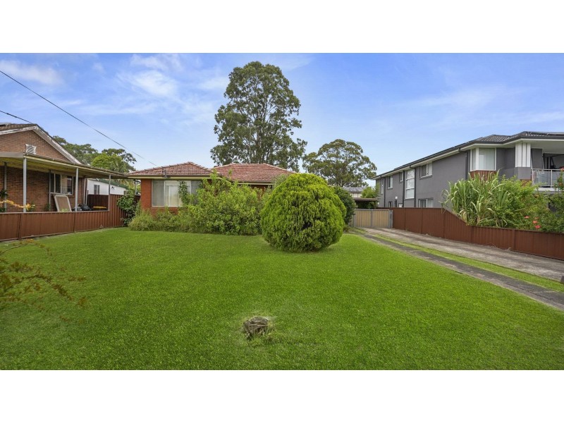 19 Durham Street, Minto NSW 2566