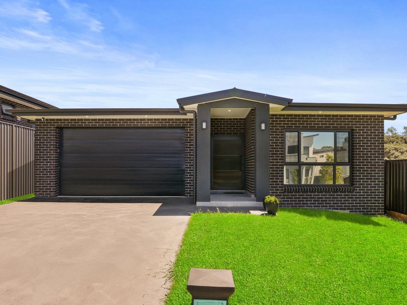 61 & 61A Fieldhouse Circuit, Campbelltown NSW 2560