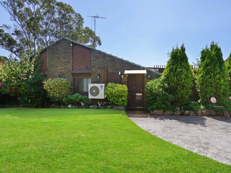 56 Queenscliff Drive, Woodbine NSW 2560