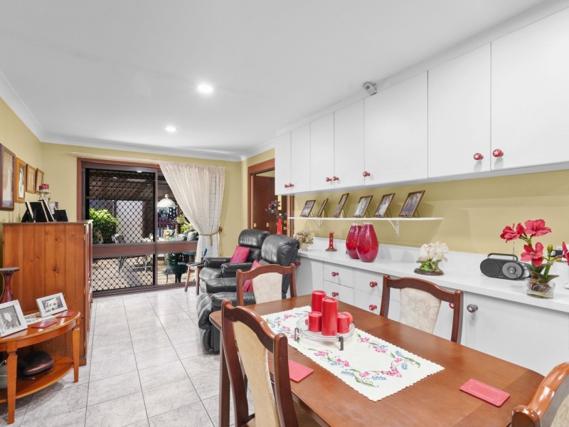 56 Queenscliff Drive, Woodbine NSW 2560