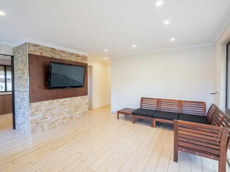 2 Polonius Street, Rosemeadow NSW 2560