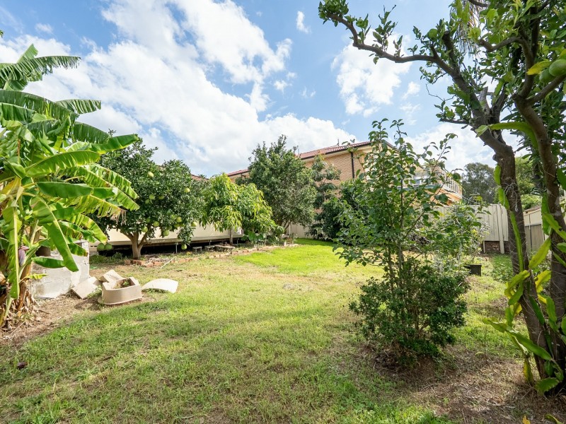 2 Polonius Street, Rosemeadow NSW 2560