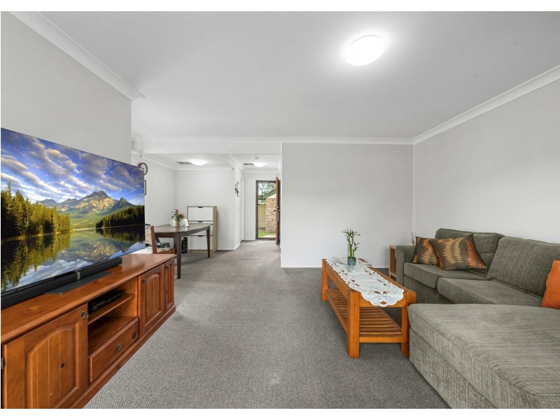 6/7 Macquaire Road, Ingleburn NSW 2565