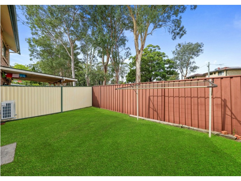 6/7 Macquaire Road, Ingleburn NSW 2565