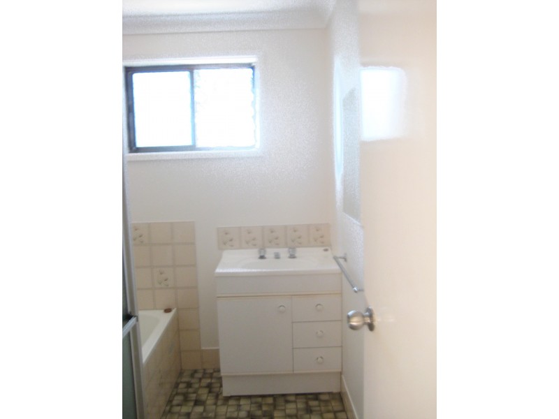 10/19 Kings Road, Ingleburn NSW 2565