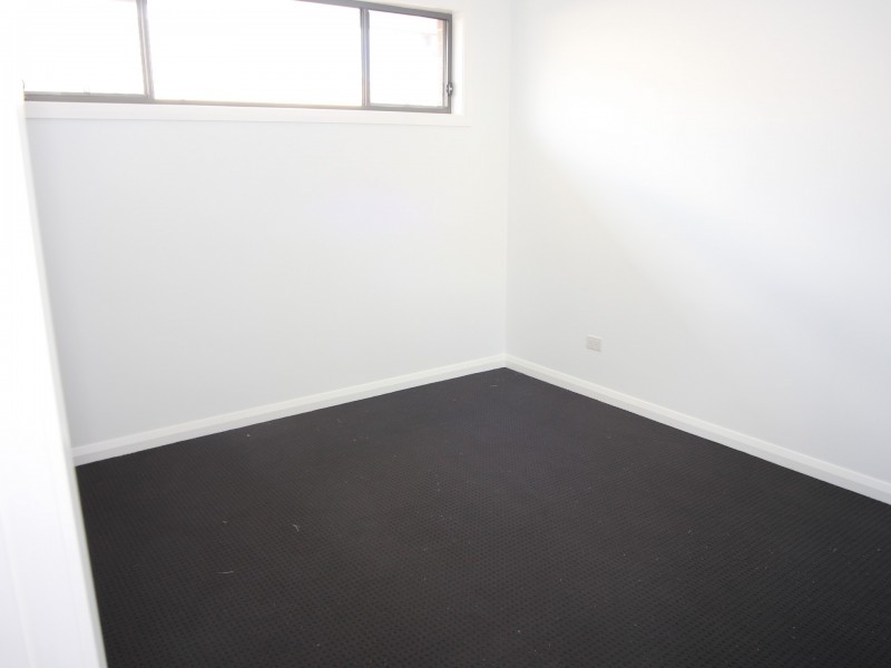 75 Pendergast Ave, Minto NSW 2566