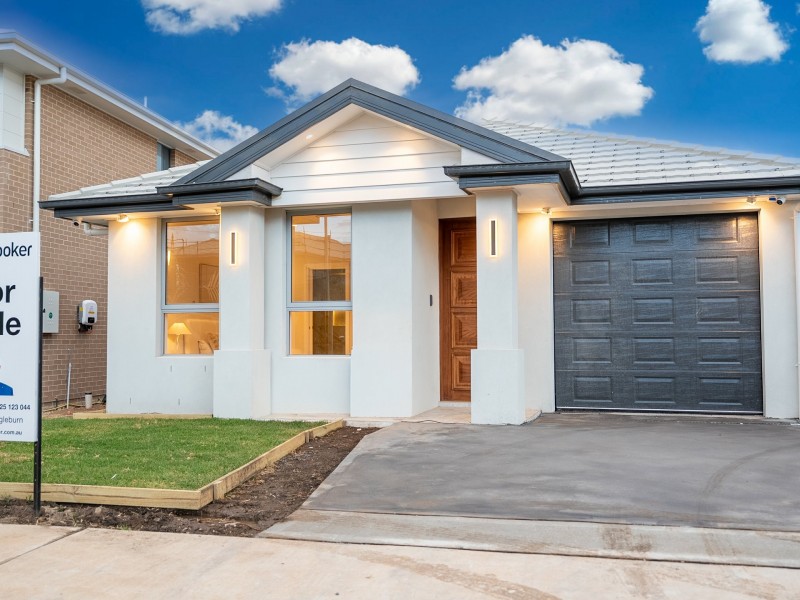 74 BHABHAM DRIVE, Oran Park NSW 2570