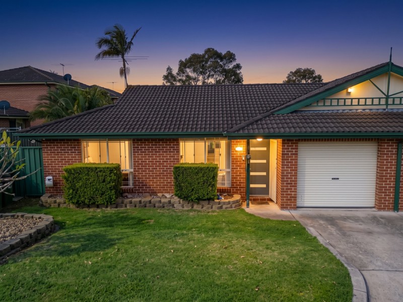 2/99 Hurricane Drive, Raby NSW 2566