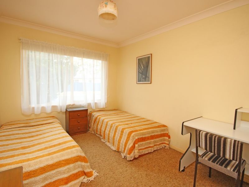 15 Armentieres Avenue, Milperra NSW 2214