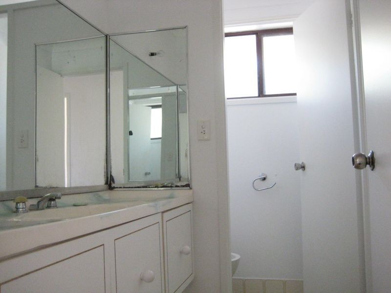 10 Opel Place, Ingleburn NSW 2565