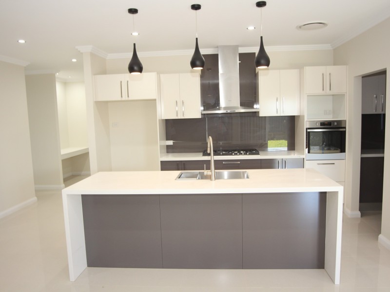 4 Holden Drive, Oran Park NSW 2570