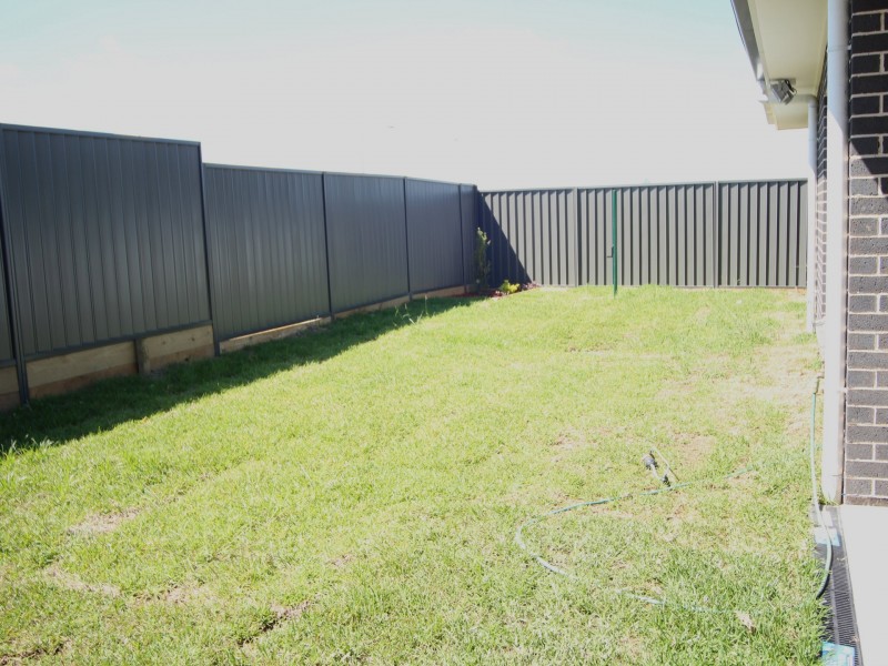 4 Holden Drive, Oran Park NSW 2570