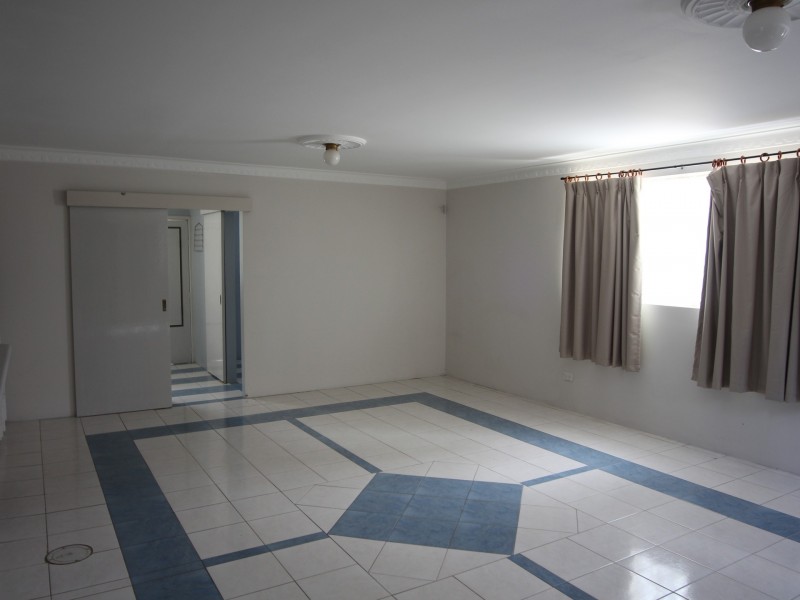 44 Fern Avenue, Bradbury NSW 2560