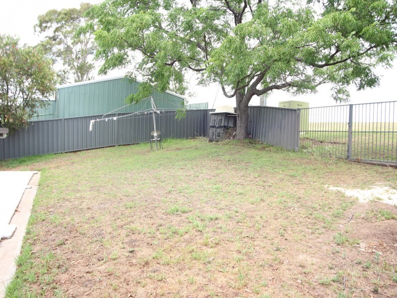 44 Fern Avenue, Bradbury NSW 2560