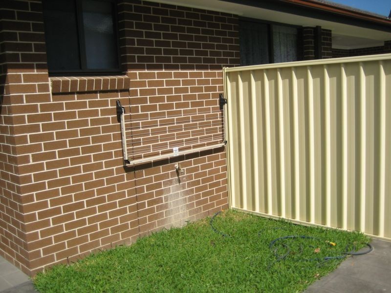 15 A Matthews Square, Ingleburn NSW 2565