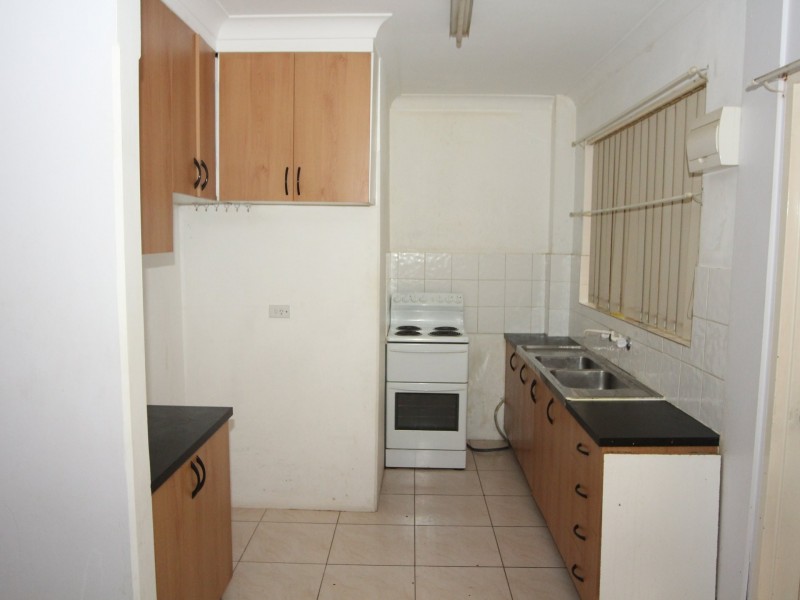 Unit 13/39 Bathurst Street, Liverpool NSW 2170