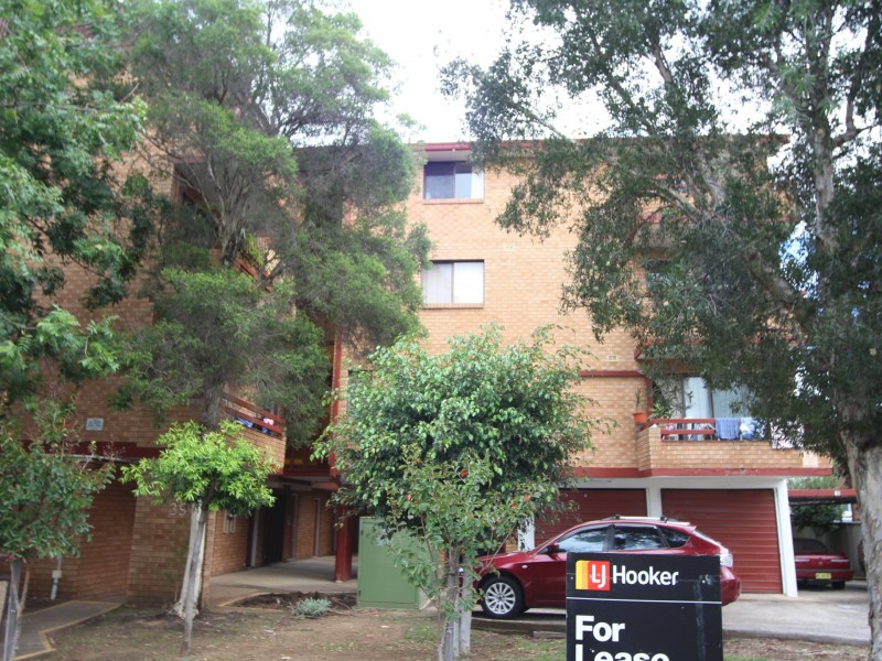 Unit 13/39 Bathurst Street, Liverpool NSW 2170