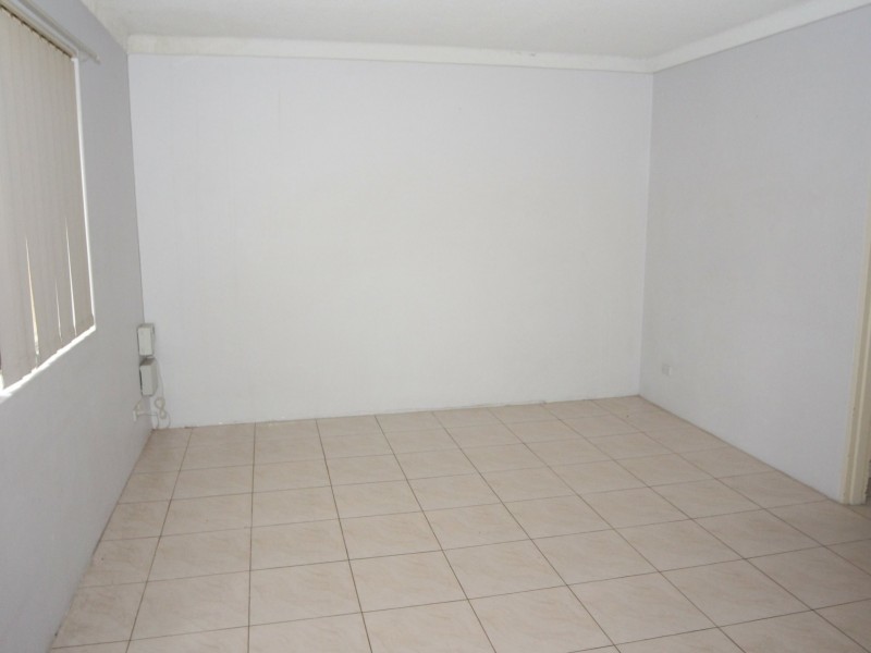 Unit 13/39 Bathurst Street, Liverpool NSW 2170