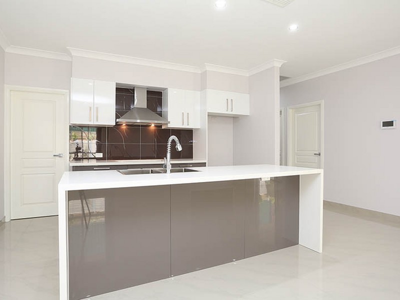 5 Pilot Close, Minto NSW 2566