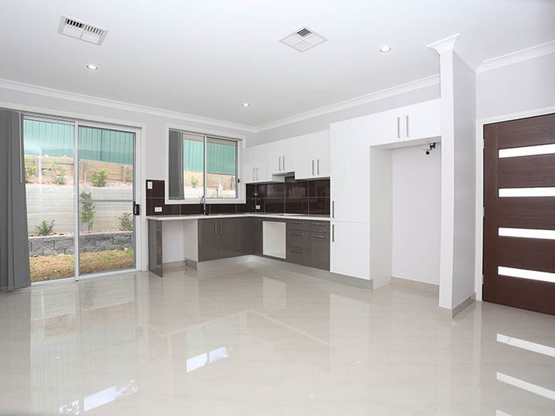 5A Pilot Close, Minto NSW 2566