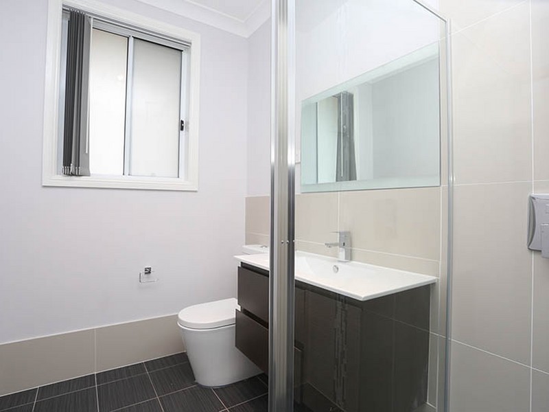 5A Pilot Close, Minto NSW 2566