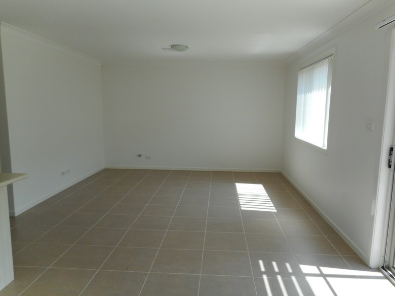 58 Ingleburn Gardens Drive, Denham Court NSW 2565