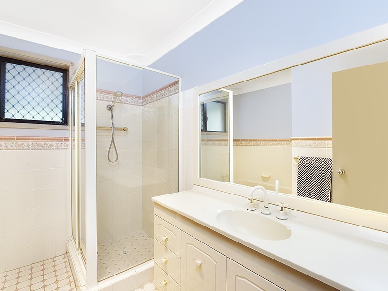 9 Borthwick Street, Minto NSW 2566