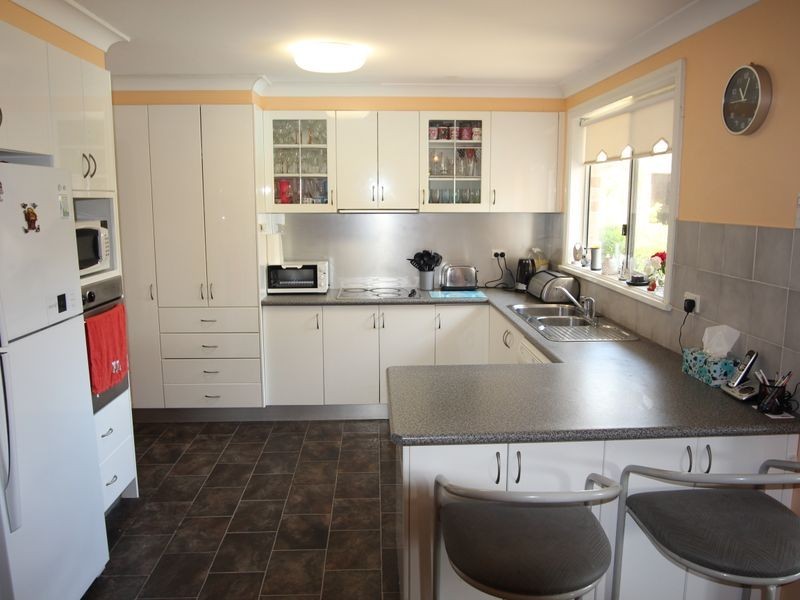 49 Bugatti Drive, Ingleburn NSW 2565