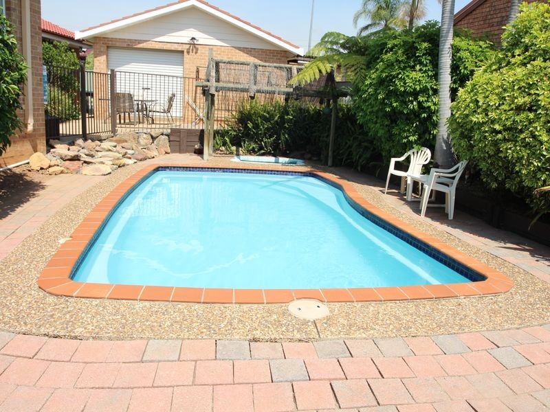 49 Bugatti Drive, Ingleburn NSW 2565