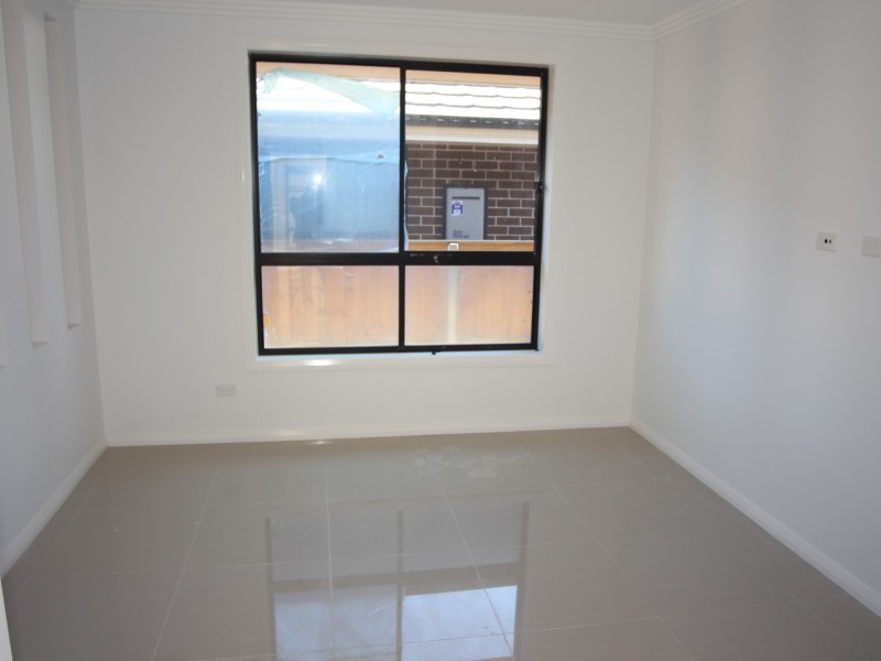 16 Casimer Avenue, Elderslie NSW 2570