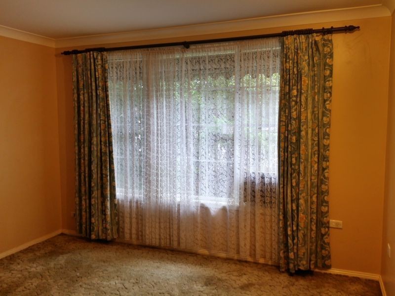 64 Canterbury Road, Glenfield NSW 2167