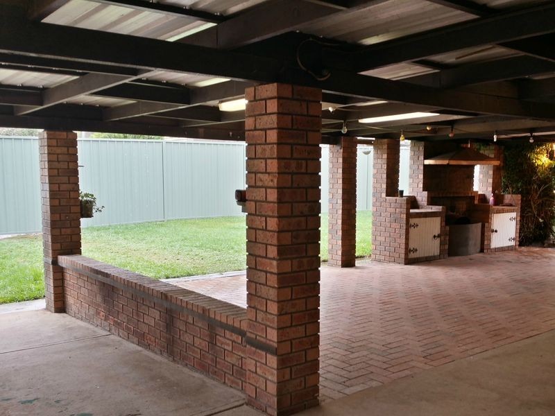 64 Canterbury Road, Glenfield NSW 2167