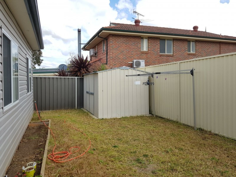 1/11 Downshire Parade, Chester Hill NSW 2162