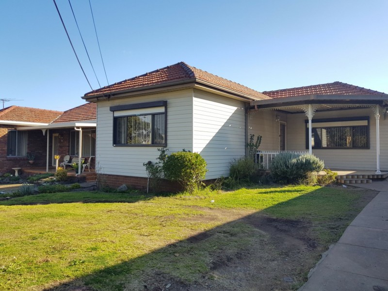 110 Roberts Road, Greenacre NSW 2190