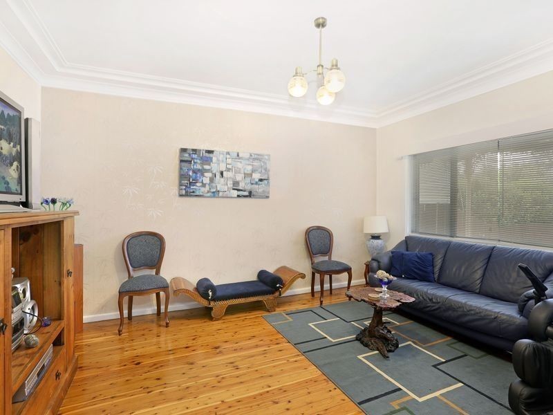 110 Roberts Road, Greenacre NSW 2190