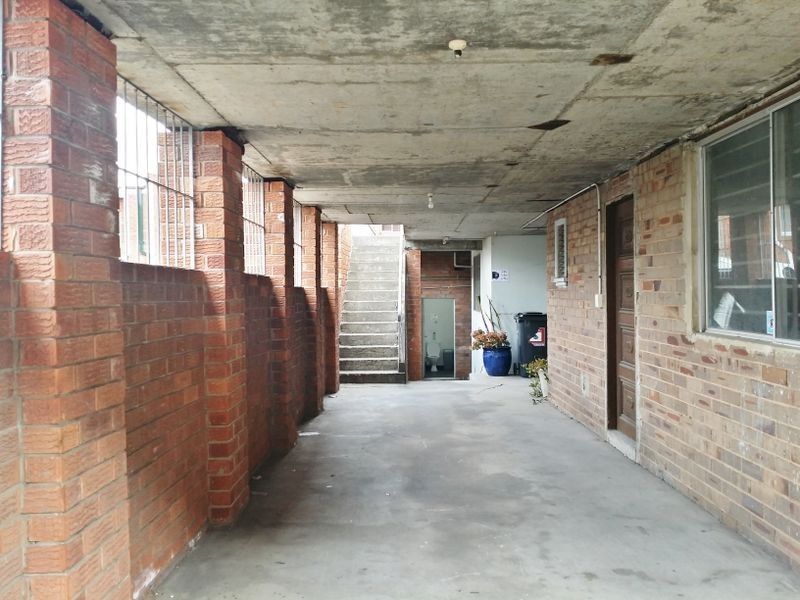 1/122 Waldron Road, Chester Hill NSW 2162