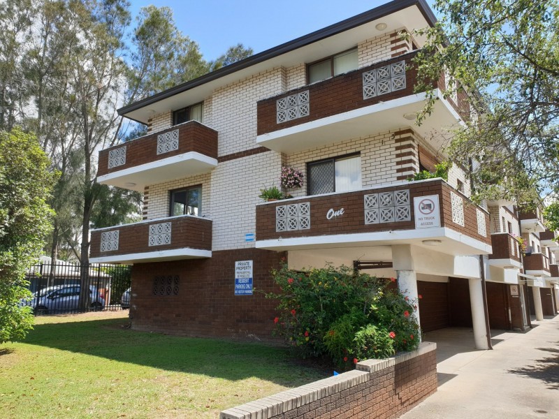 6/1-3 Apia Street, Guildford NSW 2161