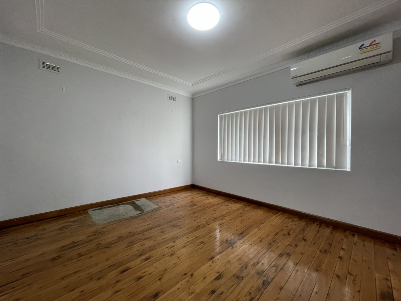 15 Neutral Avenue, Birrong NSW 2143