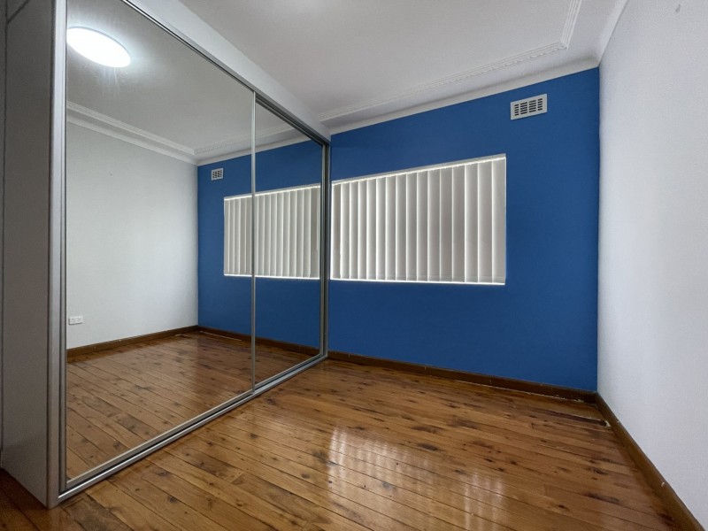 15 Neutral Avenue, Birrong NSW 2143