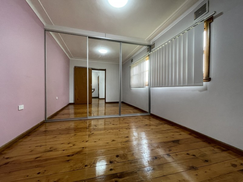 15 Neutral Avenue, Birrong NSW 2143