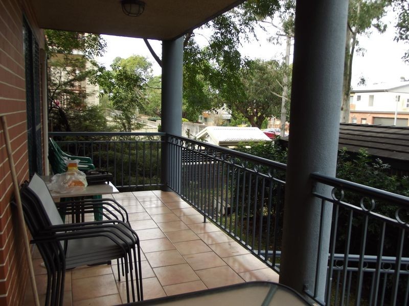 2/25-27 Stanley Street, Bankstown NSW 2200