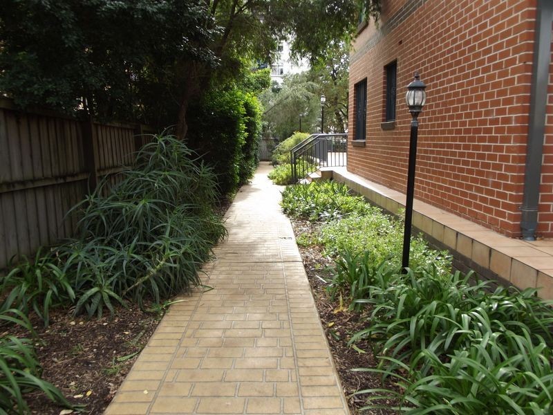 2/25-27 Stanley Street, Bankstown NSW 2200