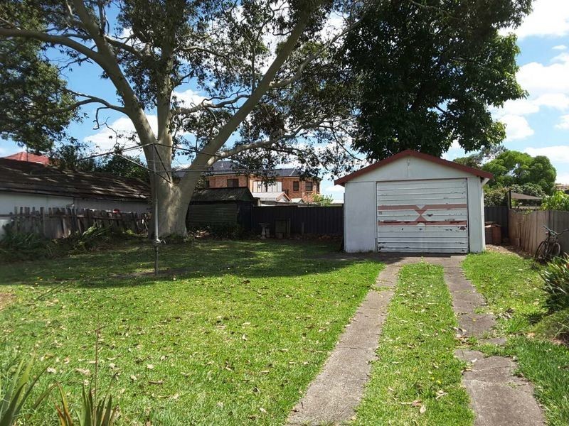 4 Palmer Street, Sefton NSW 2162