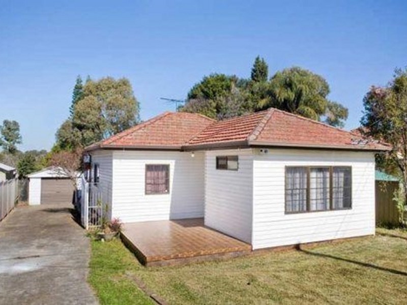 74 Hawksview Street, Guildford NSW 2161