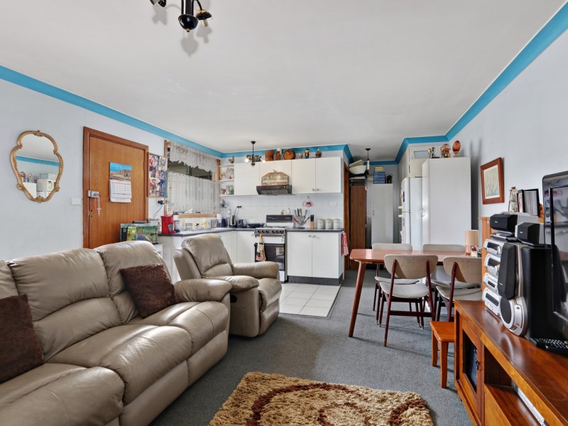 37 Ferndell St, Chester Hill NSW 2162