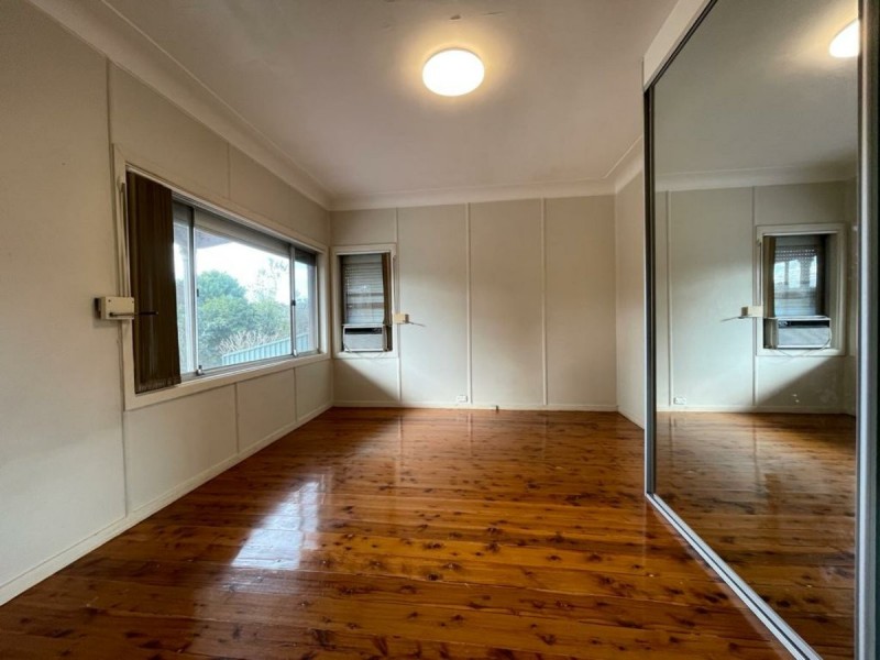 7 Kenward Avenue, Chester Hill NSW 2162