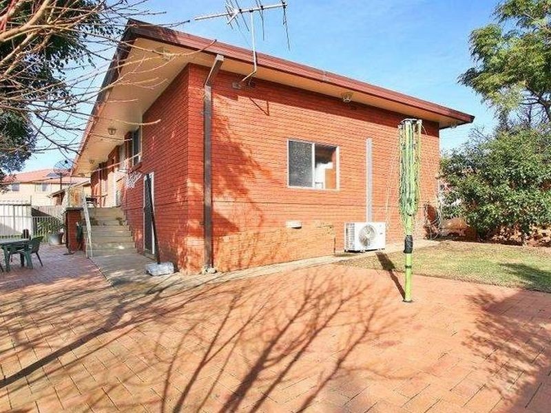 9 Forshaw Avenue, Chester Hill NSW 2162