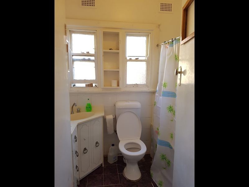 2A Francis Street, Fairfield NSW 2165