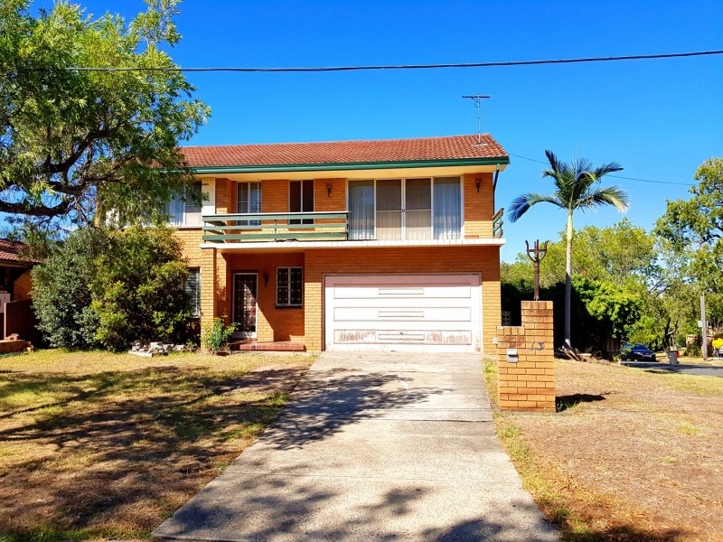 13 Glenbrook Crescent, Georges Hall NSW 2198