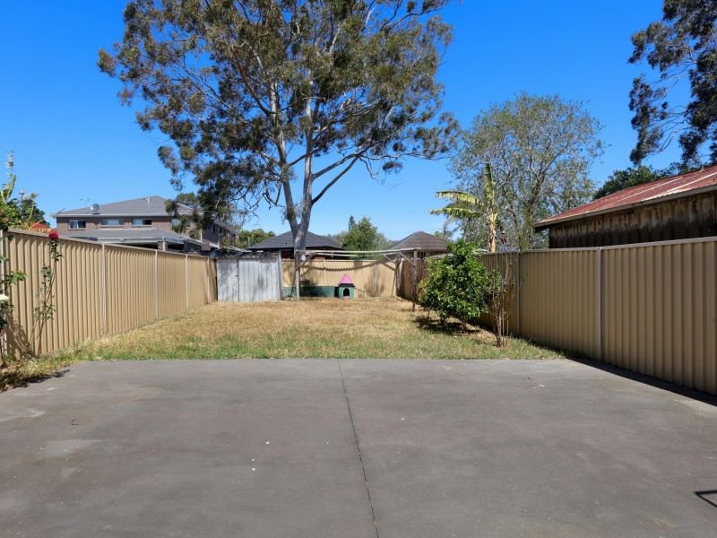 95A Alcoomie St, Villawood NSW 2163